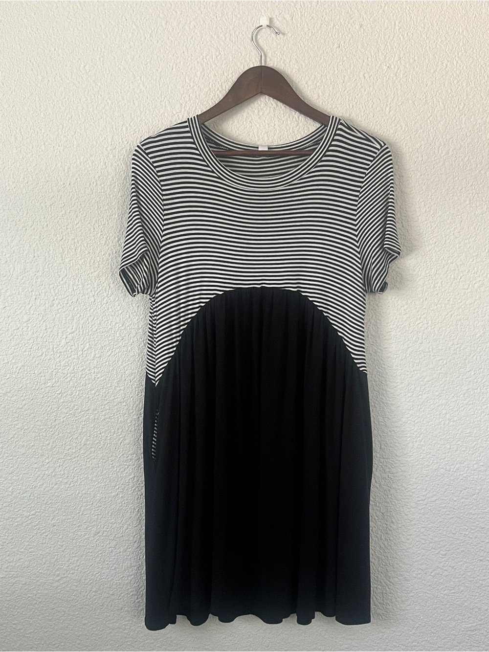 Paisley Grace Black White Striped Colorblock Dress Pockets M
